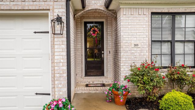 203 Rosemary Way, Little Rock, AR 72223