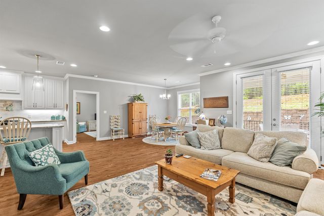 203 Rosemary Way, Little Rock, AR 72223