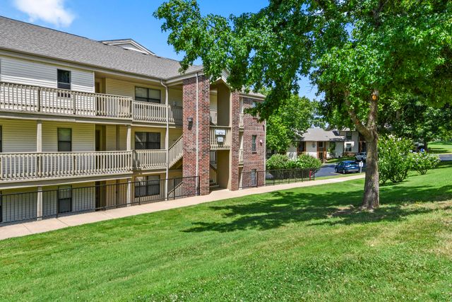 123 Bunker Ridge Drive, 7, Branson, MO 65616