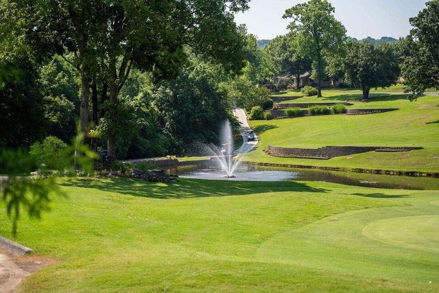 123 Bunker Ridge Drive, 7, Branson, MO 65616