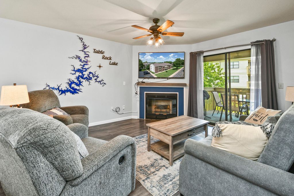 123 Bunker Ridge Drive, 7, Branson, MO 65616