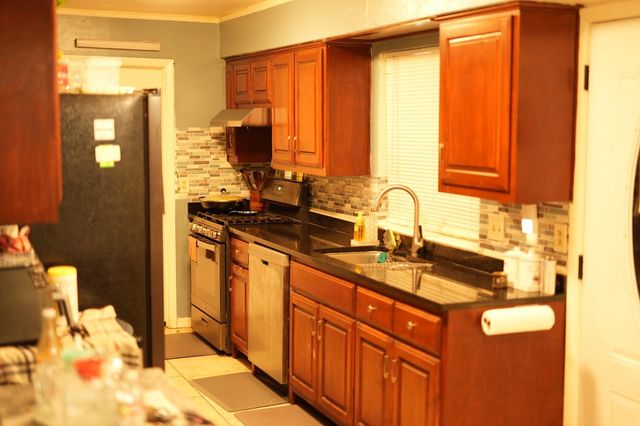 1509 Mcham Street, Irving, TX 75062