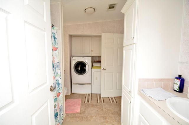 809 S WATERWAY, Venice, FL 34285