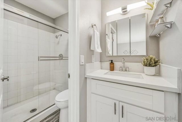 5325 Bonita Dr, San Diego, CA 92114