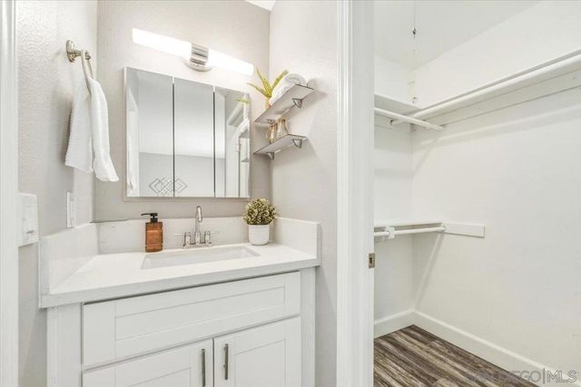5325 Bonita Dr, San Diego, CA 92114