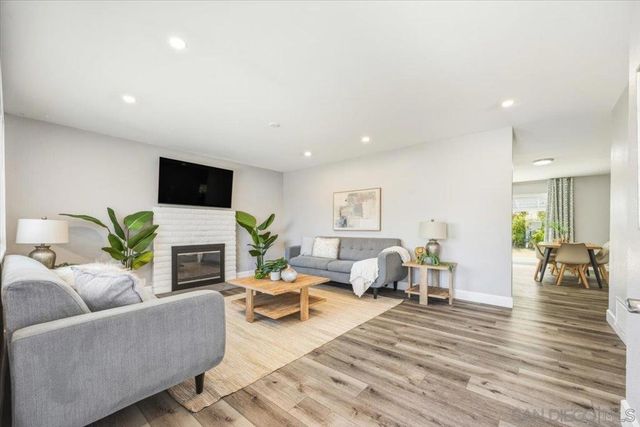 5325 Bonita Dr, San Diego, CA 92114