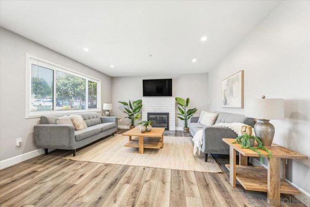 5325 Bonita Dr, San Diego, CA 92114