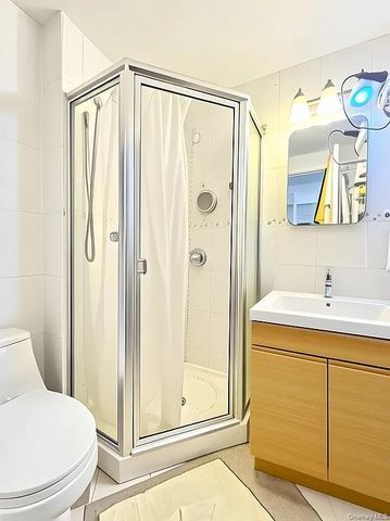 42-38 Judge Street 3A, Elmhurst, NY 11373