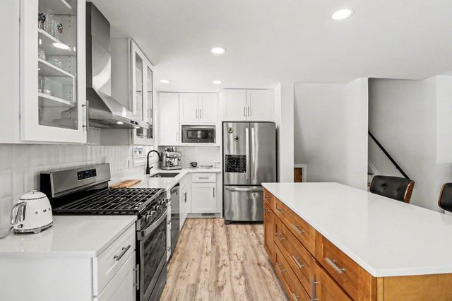 2444 Darrow Drive, Ann Arbor, MI 48104