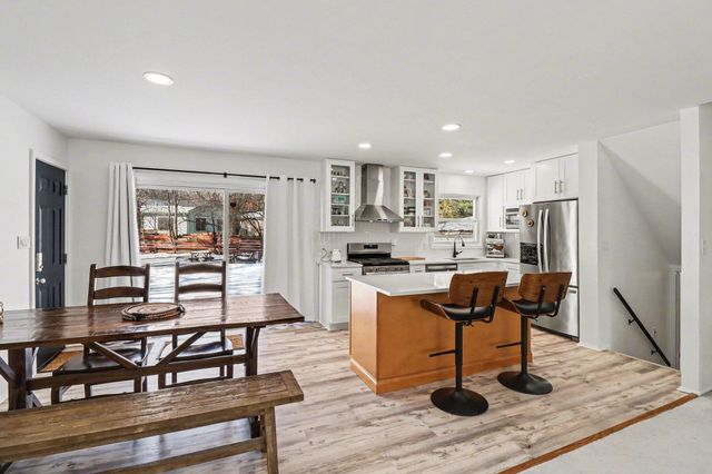 2444 Darrow Drive, Ann Arbor, MI 48104