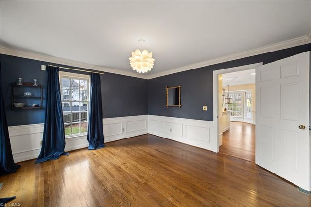 210 Cedar Trail, Winston-salem, NC 27104