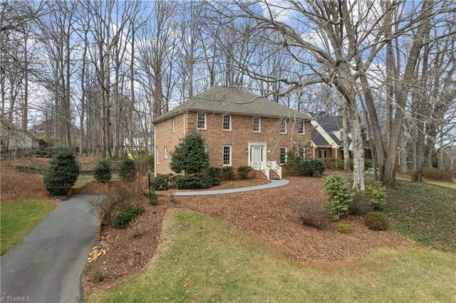 210 Cedar Trail, Winston-salem, NC 27104