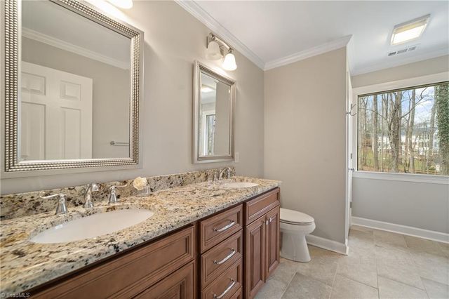 210 Cedar Trail, Winston-salem, NC 27104