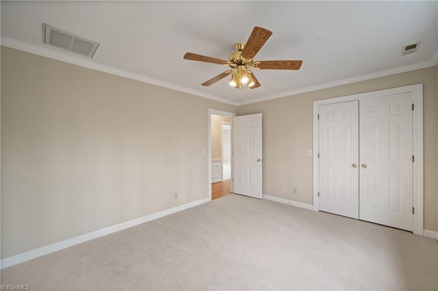 210 Cedar Trail, Winston-salem, NC 27104