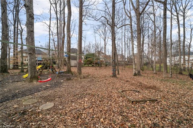 210 Cedar Trail, Winston-salem, NC 27104