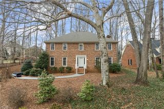 210 Cedar Trail, Winston-salem, NC 27104