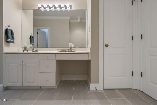 217 Litchfield Place, Fayetteville, NC 28305