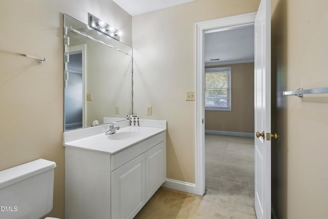 217 Litchfield Place, Fayetteville, NC 28305