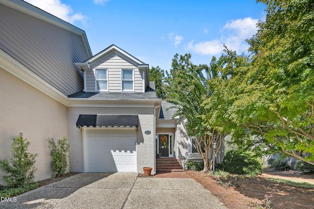 217 Litchfield Place, Fayetteville, NC 28305