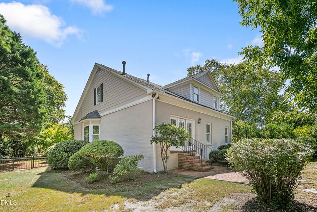 217 Litchfield Place, Fayetteville, NC 28305