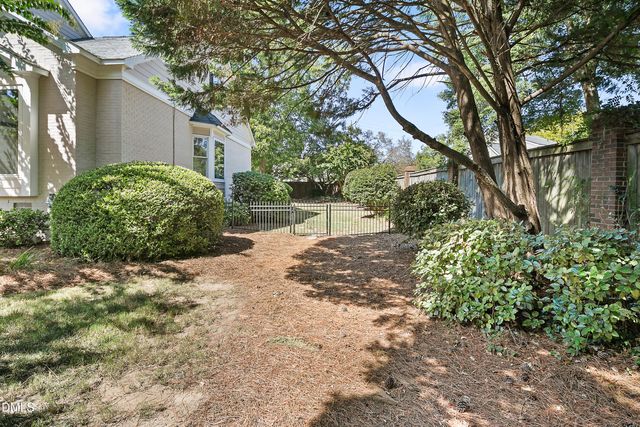 217 Litchfield Place, Fayetteville, NC 28305