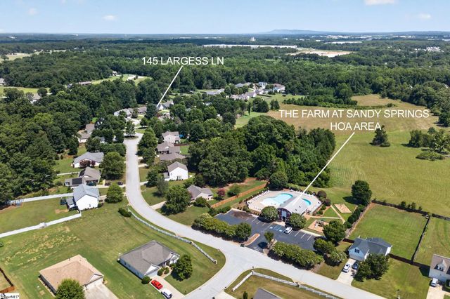 145 Largess Lane, Piedmont, SC 29673