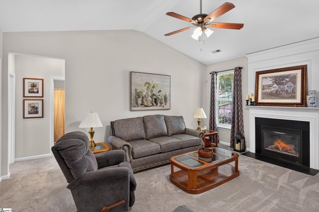 145 Largess Lane, Piedmont, SC 29673
