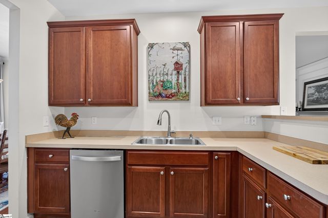 145 Largess Lane, Piedmont, SC 29673