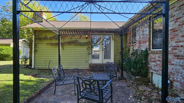 308 Drake Avenue SW, Huntsville, AL 35801