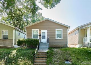 4454 S Spring Avenue, St Louis, MO 63116