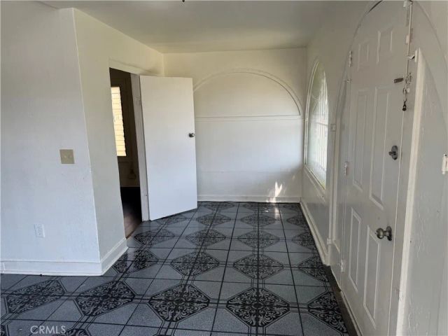 5819 4th Avenue, Los Angeles, CA 90043