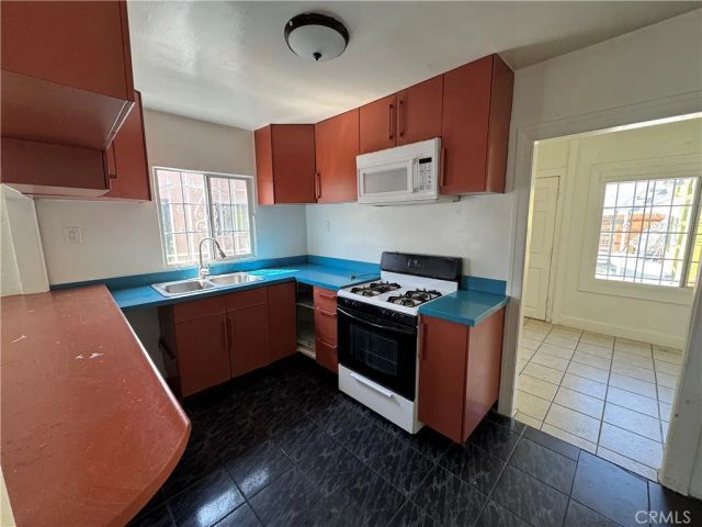 5819 4th Avenue, Los Angeles, CA 90043