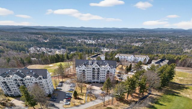 12 Mountain Laurels Dr Apt 204, Nashua, NH 03062