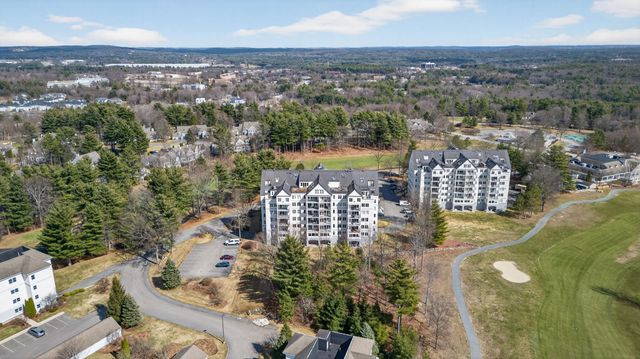 12 Mountain Laurels Dr Apt 204, Nashua, NH 03062
