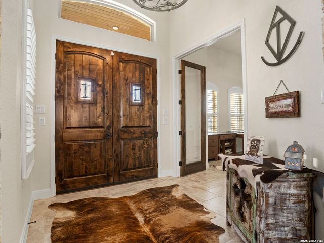 1530 County Road 132, Floresville, TX 78114