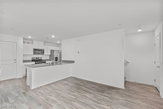 6113 Musas Garden Street, North Las Vegas, NV 89081
