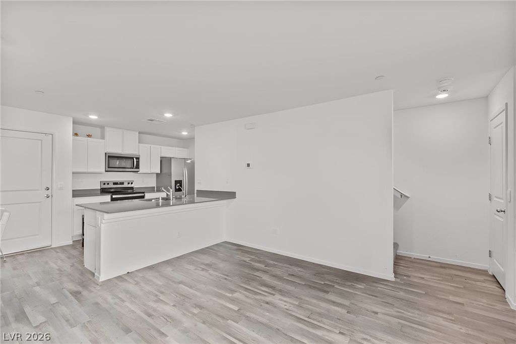 6113 Musas Garden Street, North Las Vegas, NV 89081 — photo 5