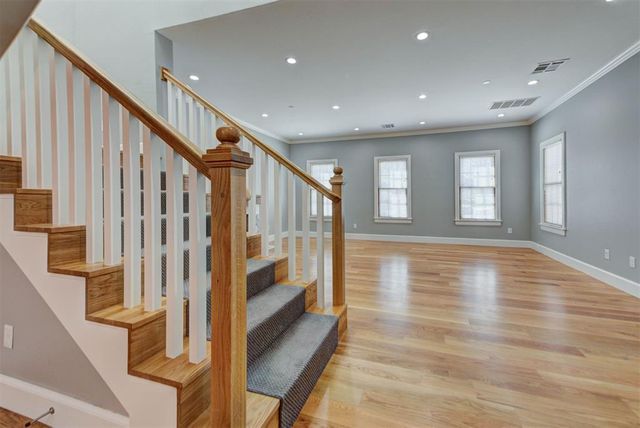 3109 Hickory Sign Post Road 33B, Oklahoma City, OK 73116