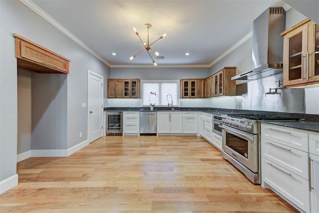 3109 Hickory Sign Post Road 33B, Oklahoma City, OK 73116