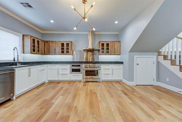 3109 Hickory Sign Post Road 33B, Oklahoma City, OK 73116