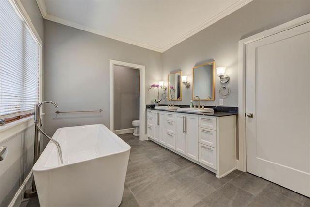 3109 Hickory Sign Post Road 33B, Oklahoma City, OK 73116