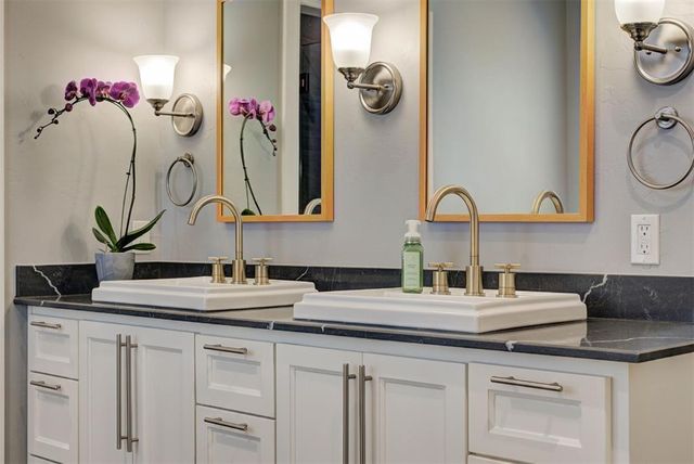 3109 Hickory Sign Post Road 33B, Oklahoma City, OK 73116