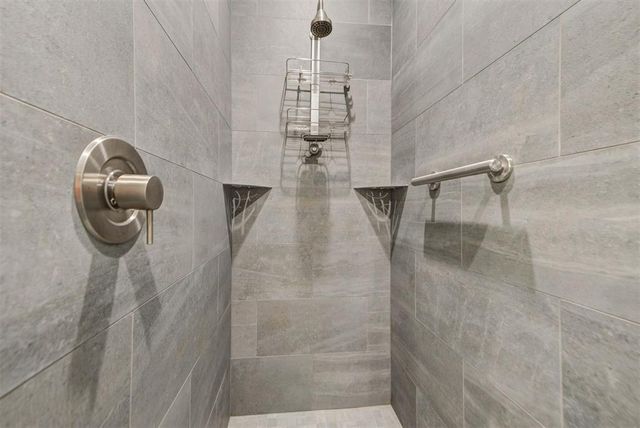 3109 Hickory Sign Post Road 33B, Oklahoma City, OK 73116