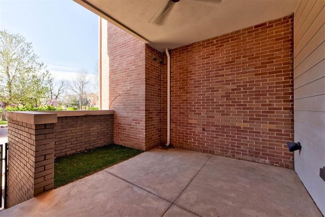 3109 Hickory Sign Post Road 33B, Oklahoma City, OK 73116