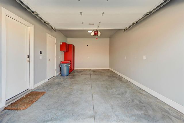 3109 Hickory Sign Post Road 33B, Oklahoma City, OK 73116