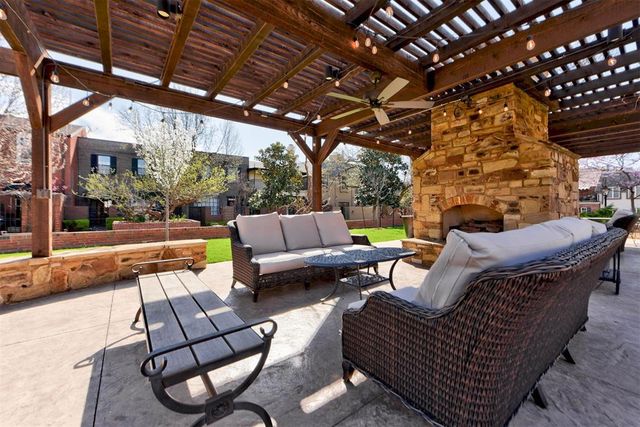 3109 Hickory Sign Post Road 33B, Oklahoma City, OK 73116