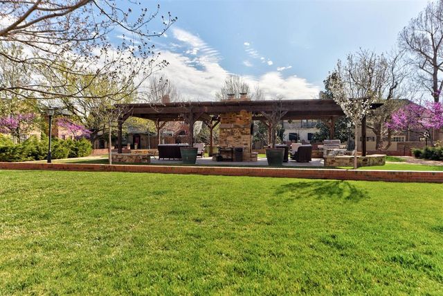 3109 Hickory Sign Post Road 33B, Oklahoma City, OK 73116