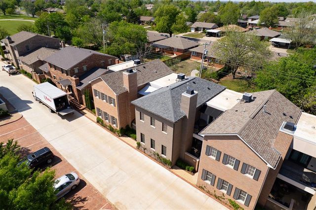 3109 Hickory Sign Post Road 33B, Oklahoma City, OK 73116