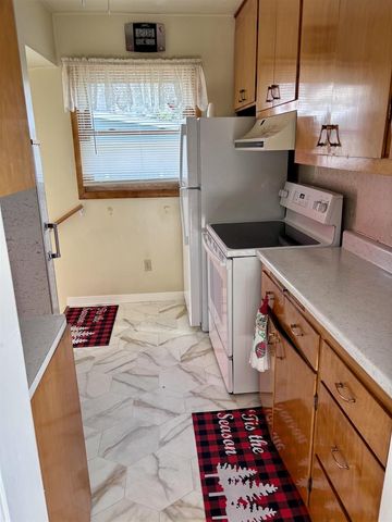 311 S 10TH AVENUE, Wausau, WI 54401