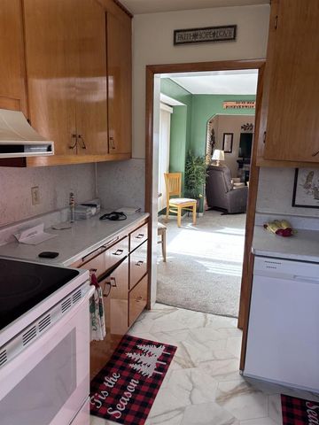 311 S 10TH AVENUE, Wausau, WI 54401